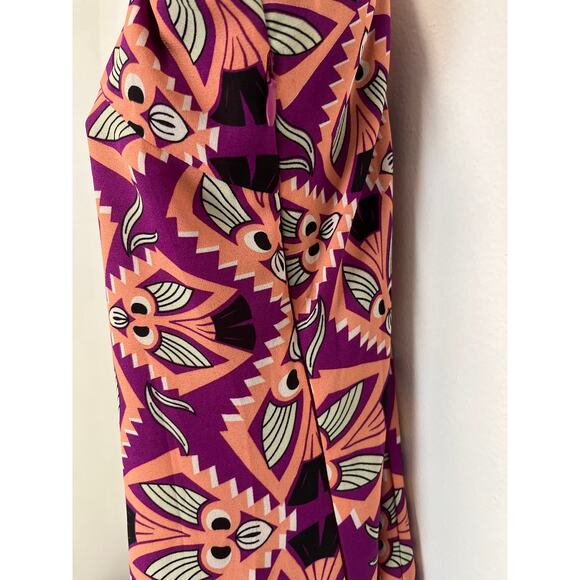 Azulu Geometric Pattern Momens 3 V Neck Lined Pullover Tank Top - Picture 8 of 10